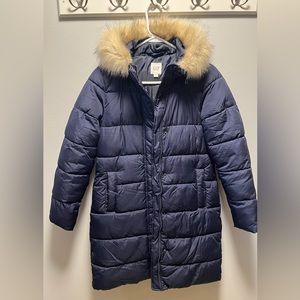 Gap puffer jacket with faux fur lined hood